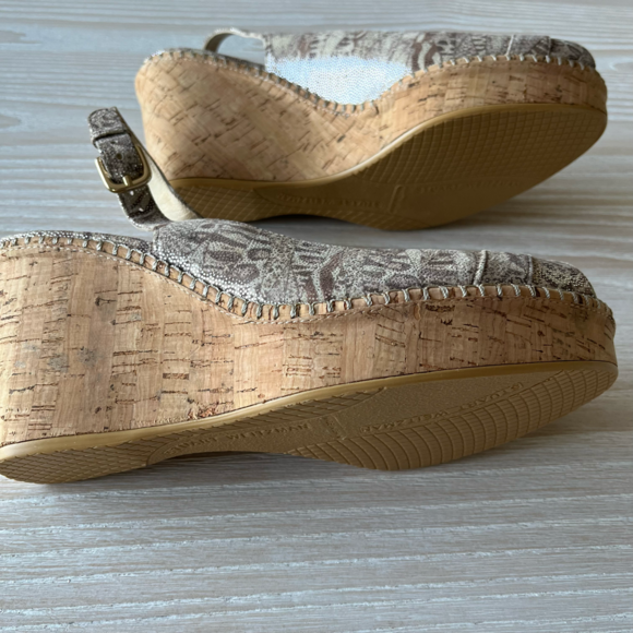 Stuart Weitzman sandal Jean slingback peep toe cork wedge size 9 NWOT - Picture 9 of 17